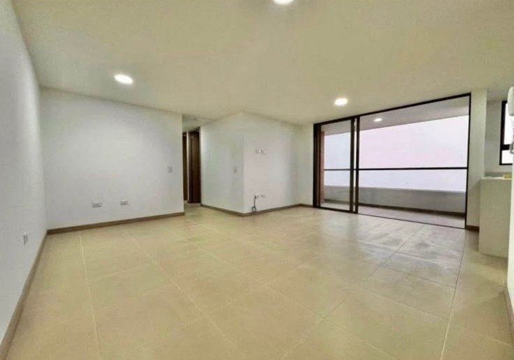 EN PARQUE RESIDENCIAL PARÍS – SABANETA, ANTIOQUIA