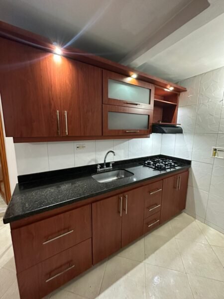 EN VENTA CALASANZ PARTE ALTA – UNIDAD CALASANIA DEL SOL
