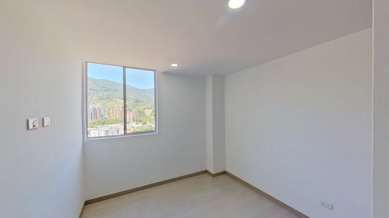 EN ALUNA APARTAMENTOS – ENVIGADO, ANTIOQUIA