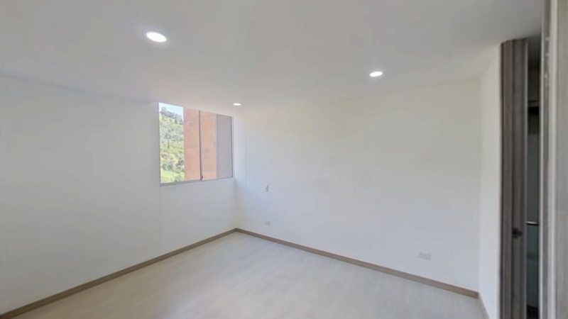 EN ALUNA APARTAMENTOS – ENVIGADO, ANTIOQUIA