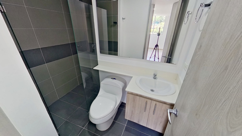 EN ALUNA APARTAMENTOS – ENVIGADO, ANTIOQUIA